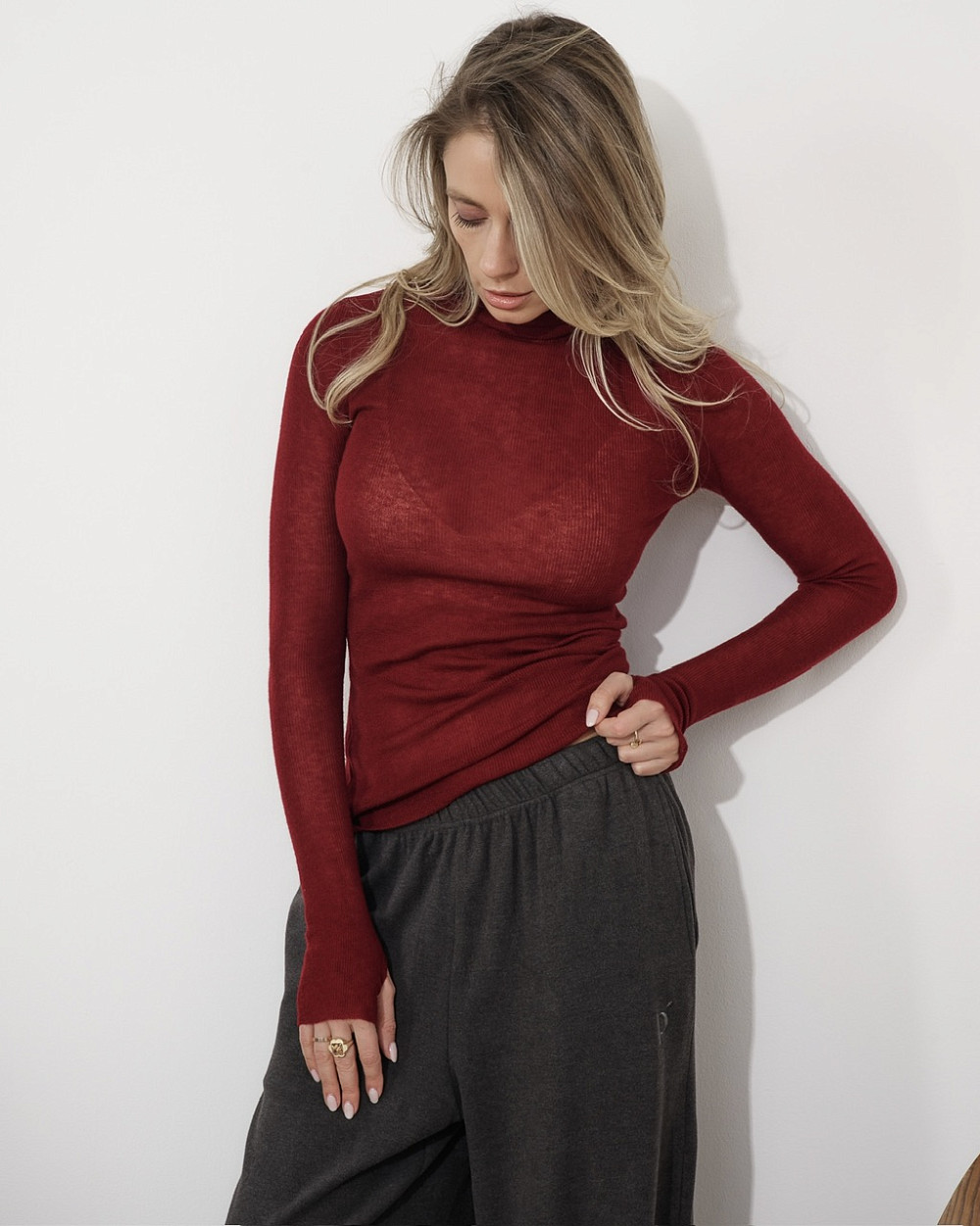 Водолазка Нуби винный