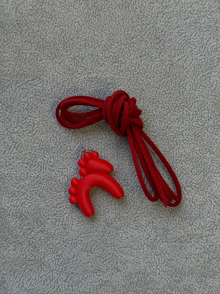 Подвеска Лошадка красный