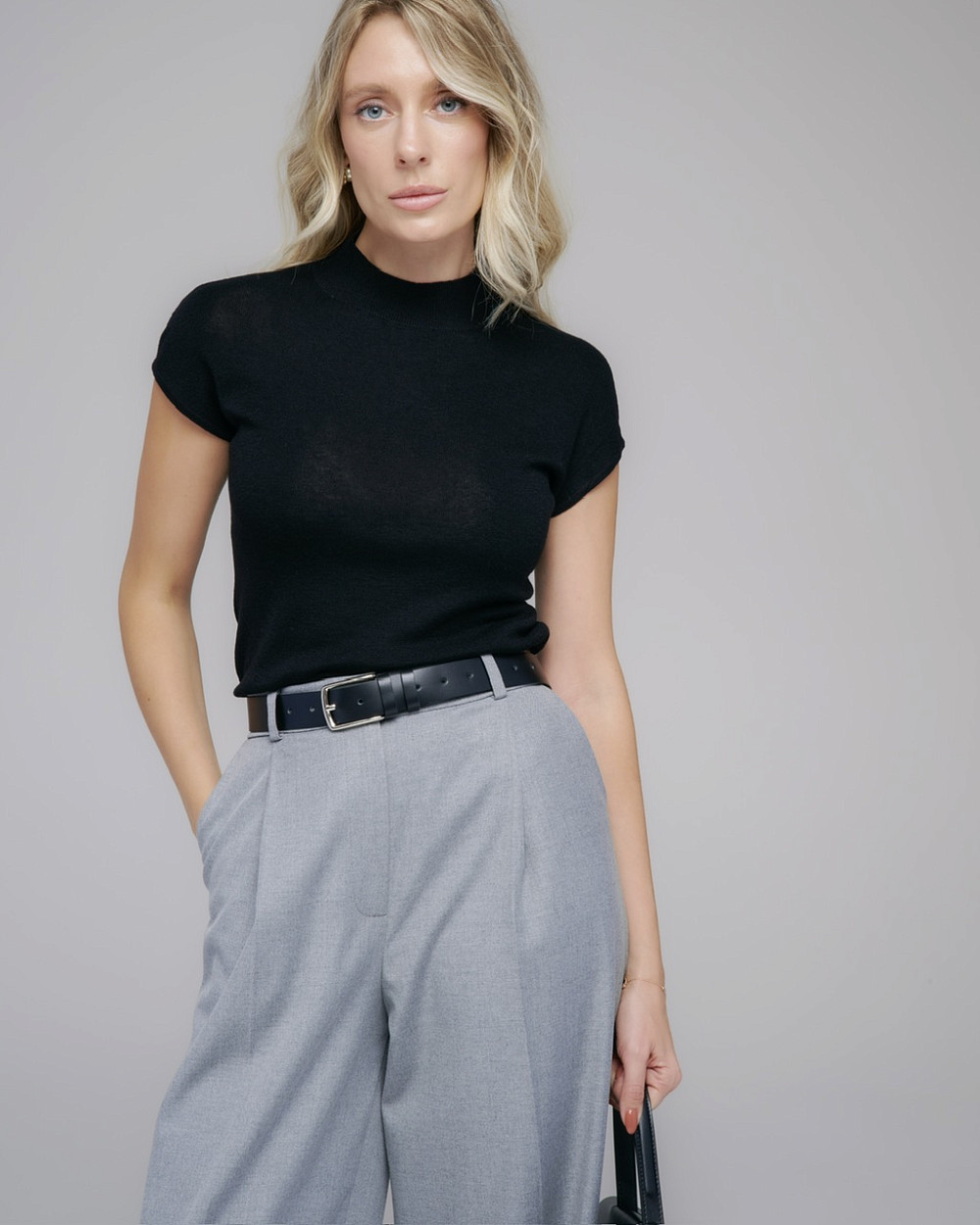 Топ Тео черный