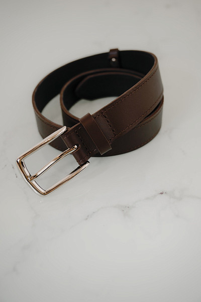 Ремень со строчкой шоколадный