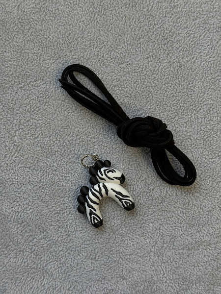 Подвеска Лошадка принт зебра