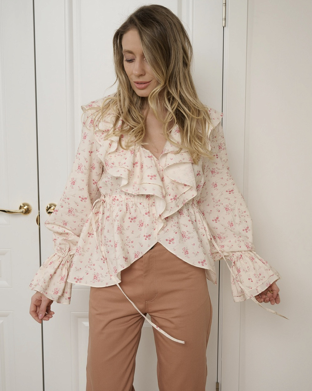 Блуза Хайли цветы на сливочном