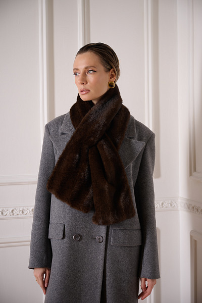 Шарф меховой каштановый